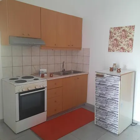 Evis Apartment